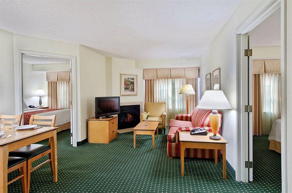 Residence Inn By Marriott Detroit / Novi Quarto foto